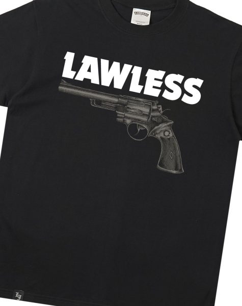 Lawless – Revolver