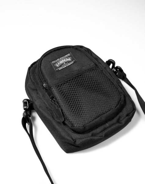 Lawless Jakarta – Sidearm Slingpouch